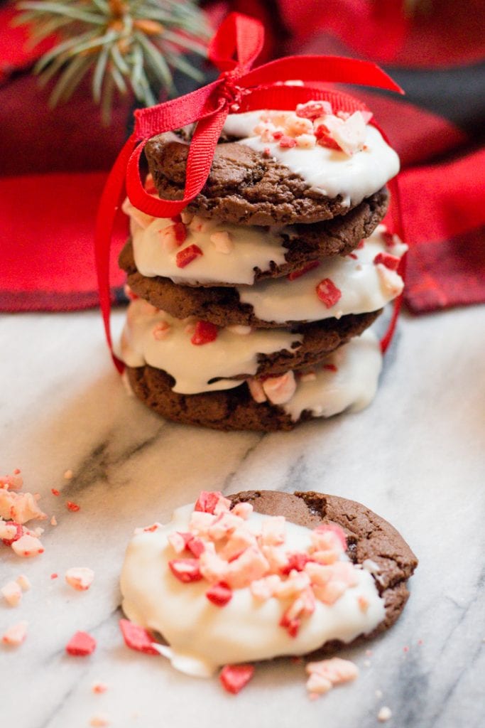 Easy Christmas Cookies with Peppermint Chocolate