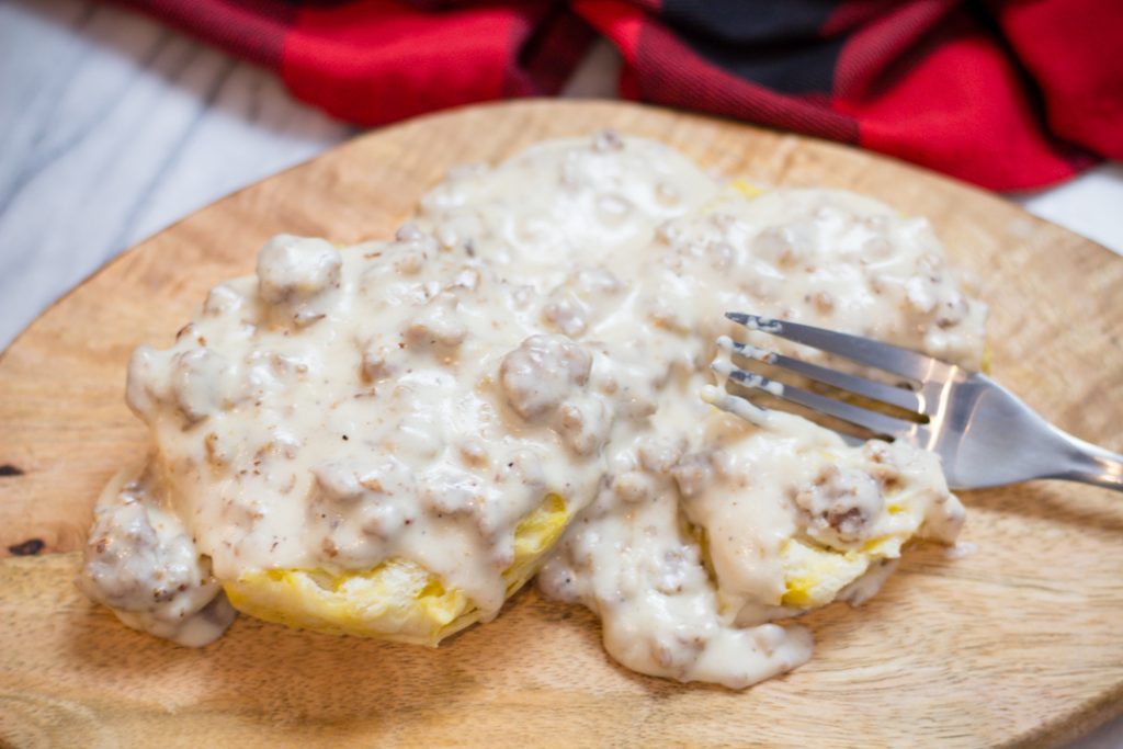 Sausage Gravy Recipe with Biscuits