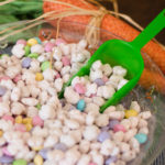Bunny Chow_Easter Muddy Buddies Snack Mix
