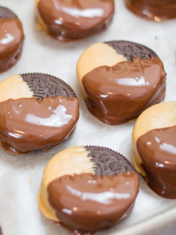 Peanut Butter Chocolate Dipped Oreos