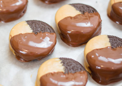 Peanut Butter Double Dipped Oreos