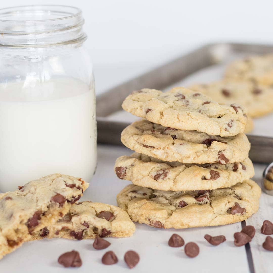 Easy Chocolate chip Cookies