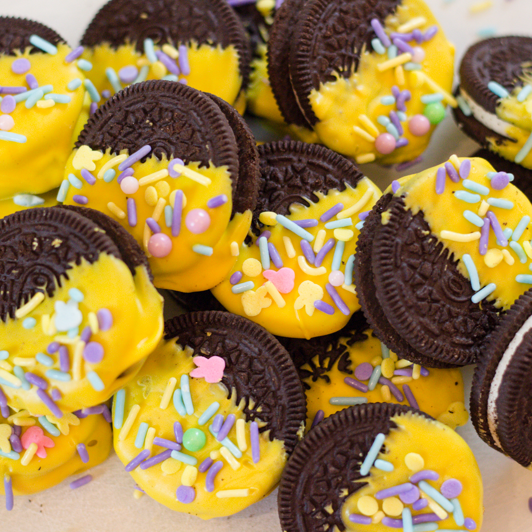 easter Dipped Oreos