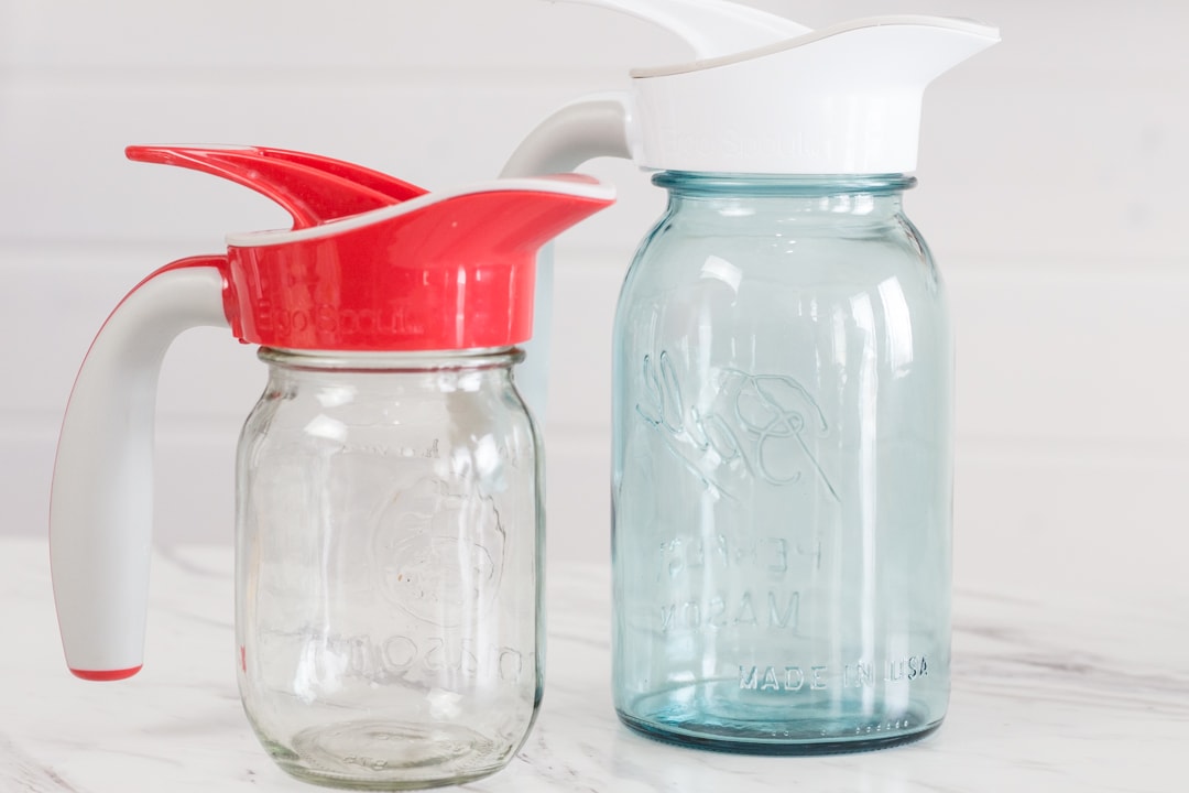 BPA-free Ergonomic Handle Mason Jar Lid & Pour Spout Details about   Ergo Spout® 