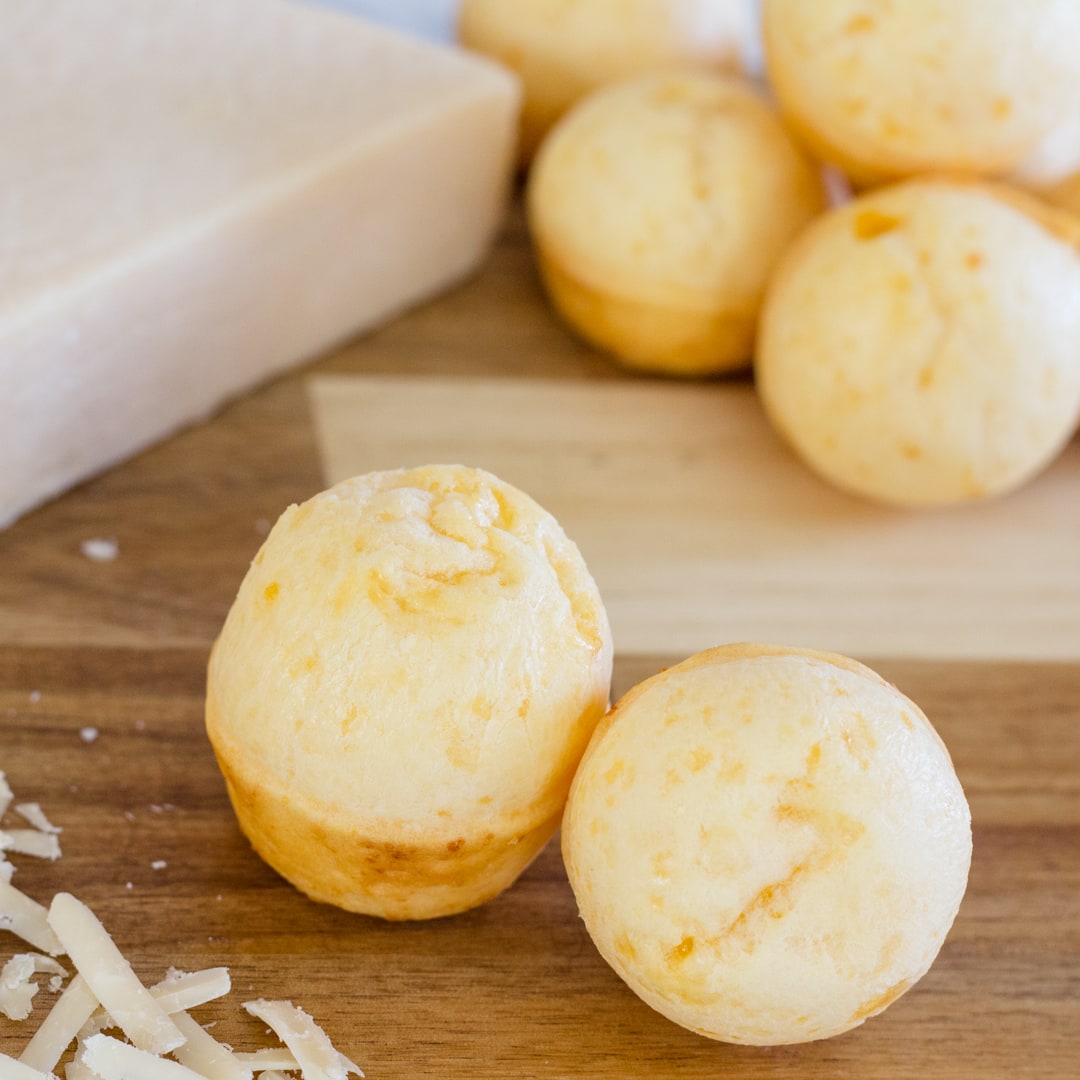 pão de queijo