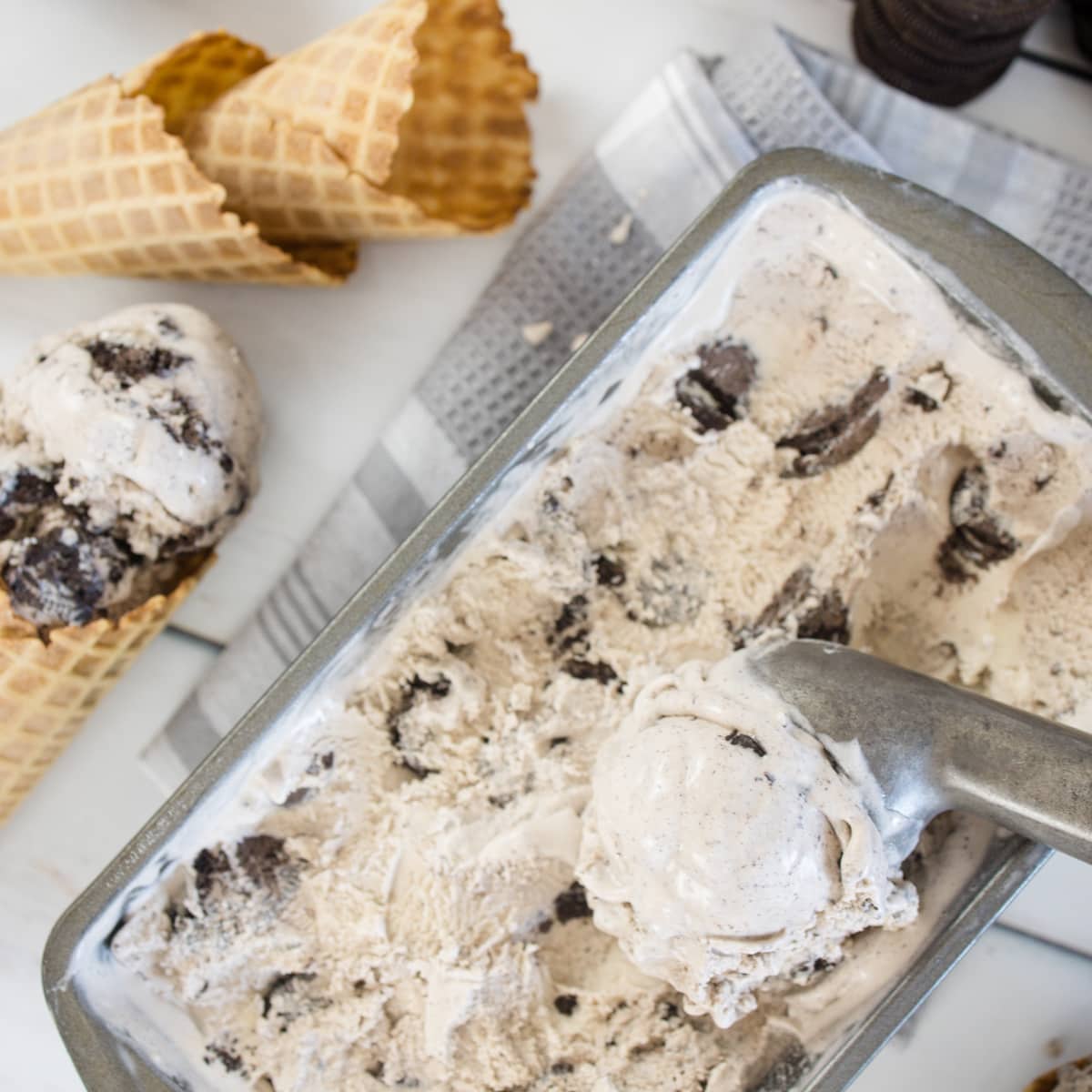 Cookies and Cream Ice Cream