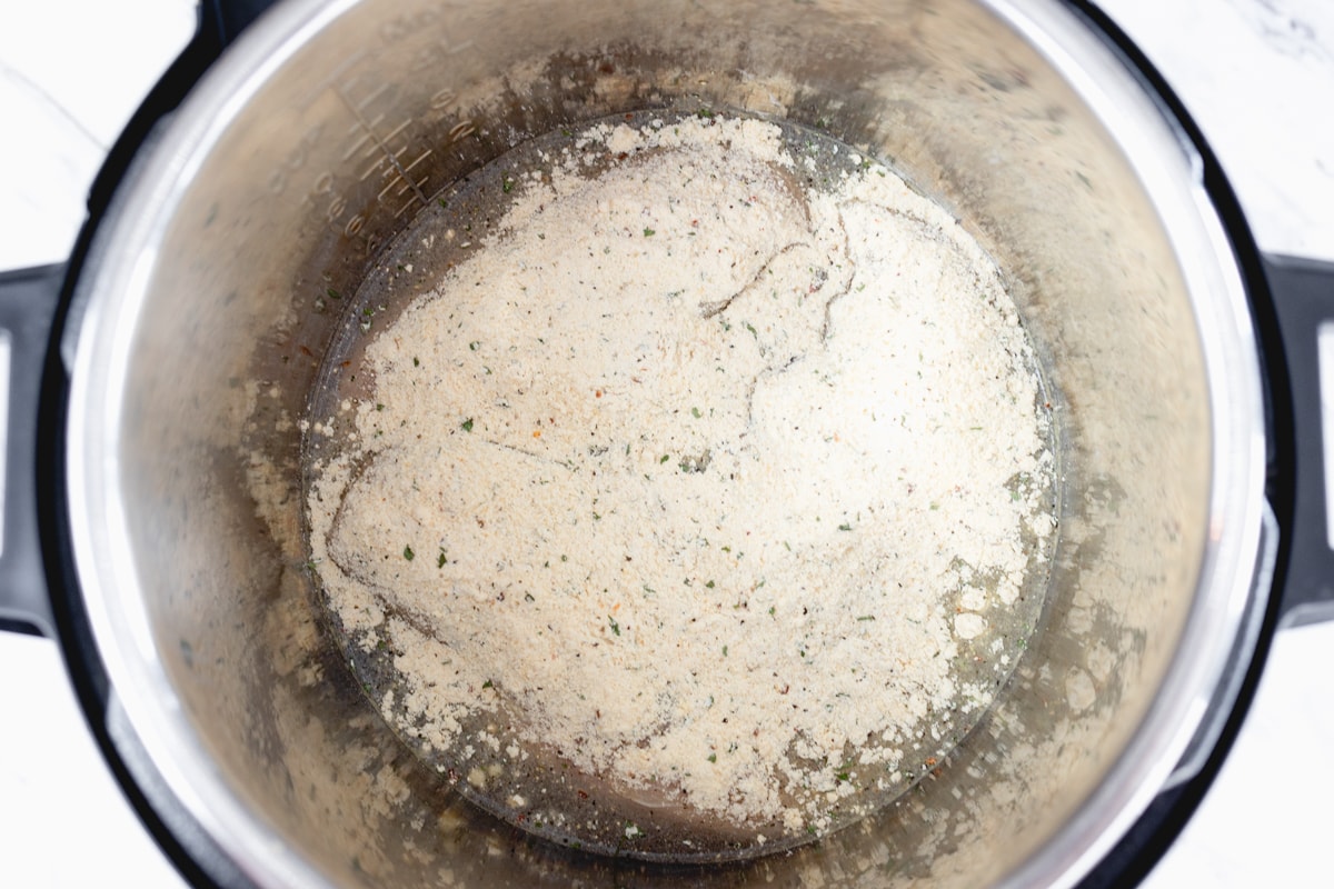 Seasonings on chicken in Instant Pot
