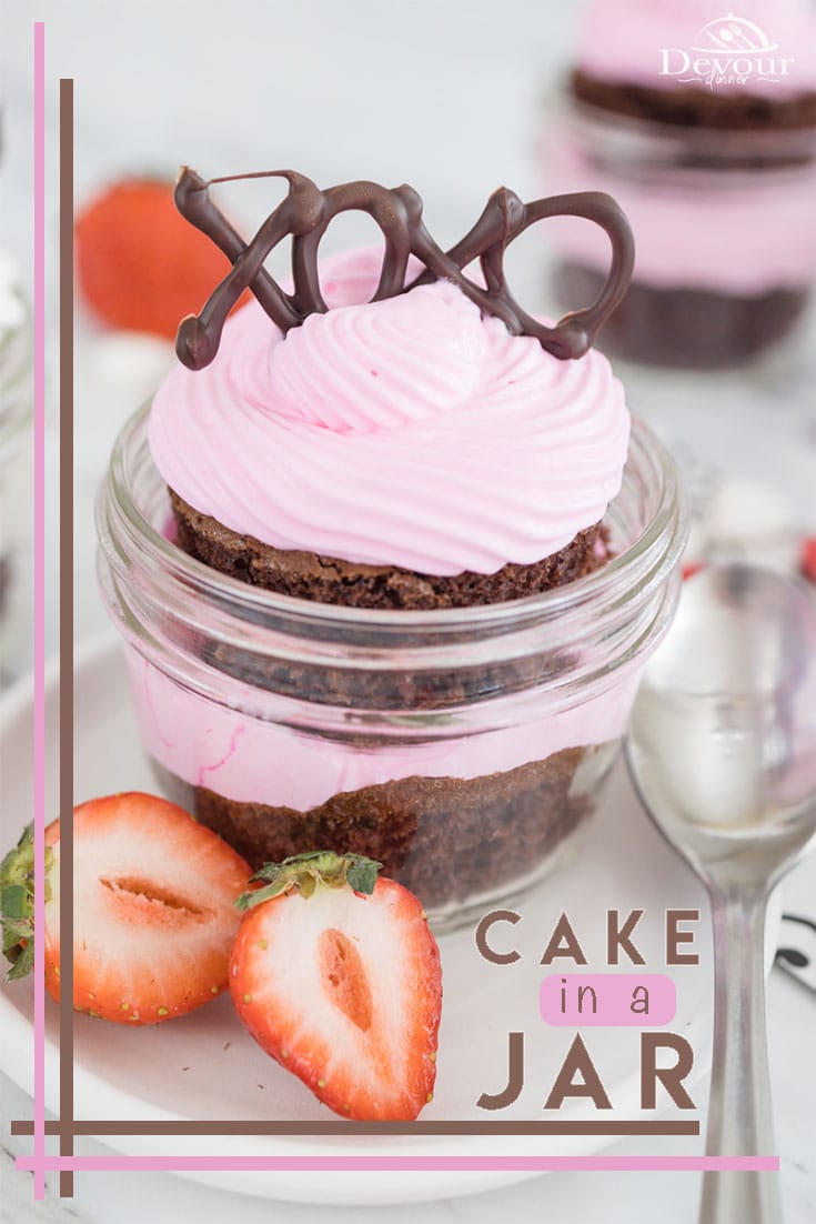 Cake in a Jar is fantastic especially with a super tasty cake recipe and a homemade frosting with whipped cream and cream cheese. Perfect for Birthday Cake Ideas or even as a fun Gift given for the Holidays. But trust me, a Deconstructed cake is the best in desserts in a jar recipes. #devourdinner #devourpower #cakeinajar #cakeinajarrecipes #valentinedessert #portabledessert #individualdessert #dessertrecipe
