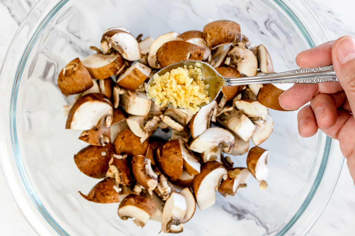 Making Air Fryer Mushrooms with garlic