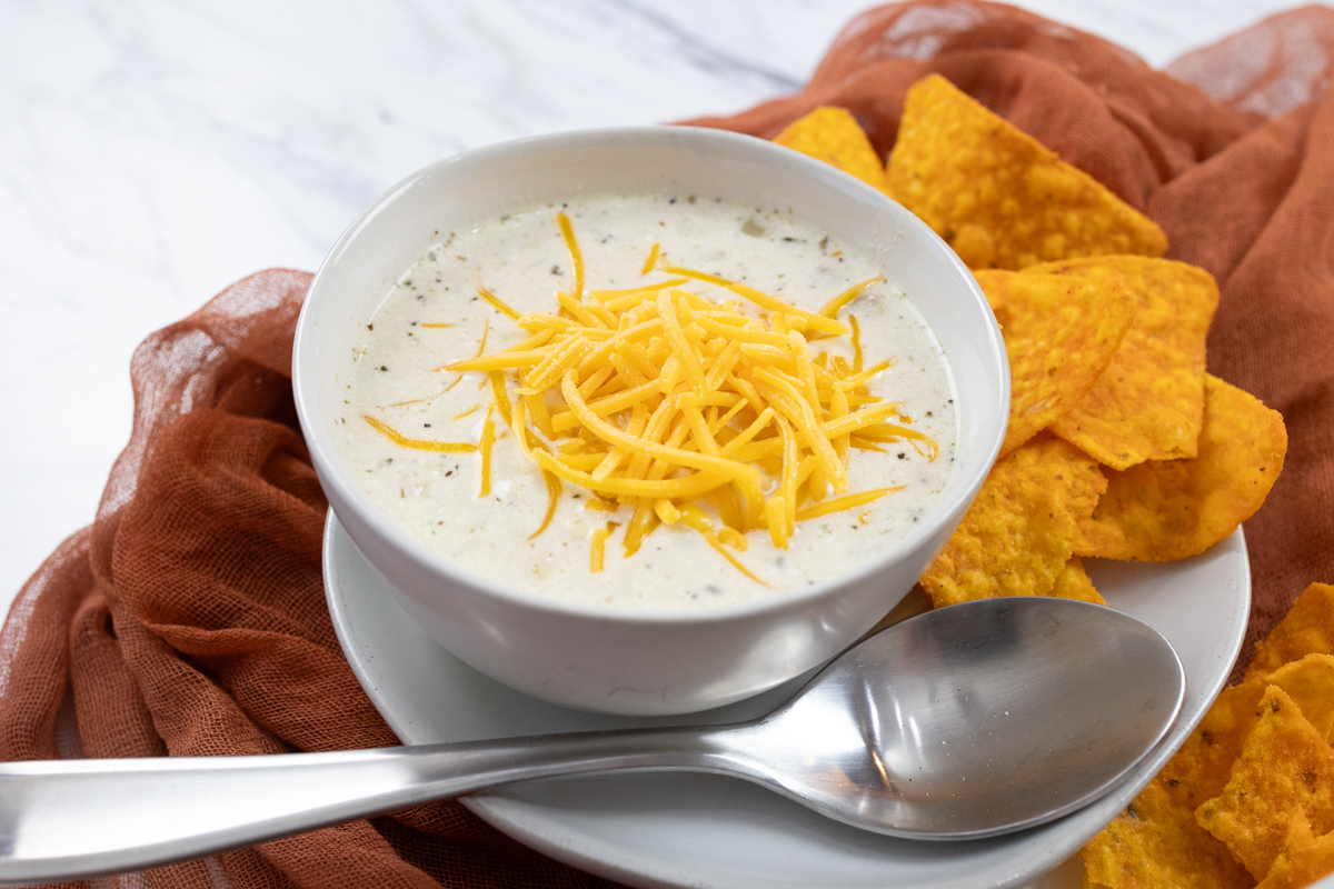 Instant Pot White Chicken Chili