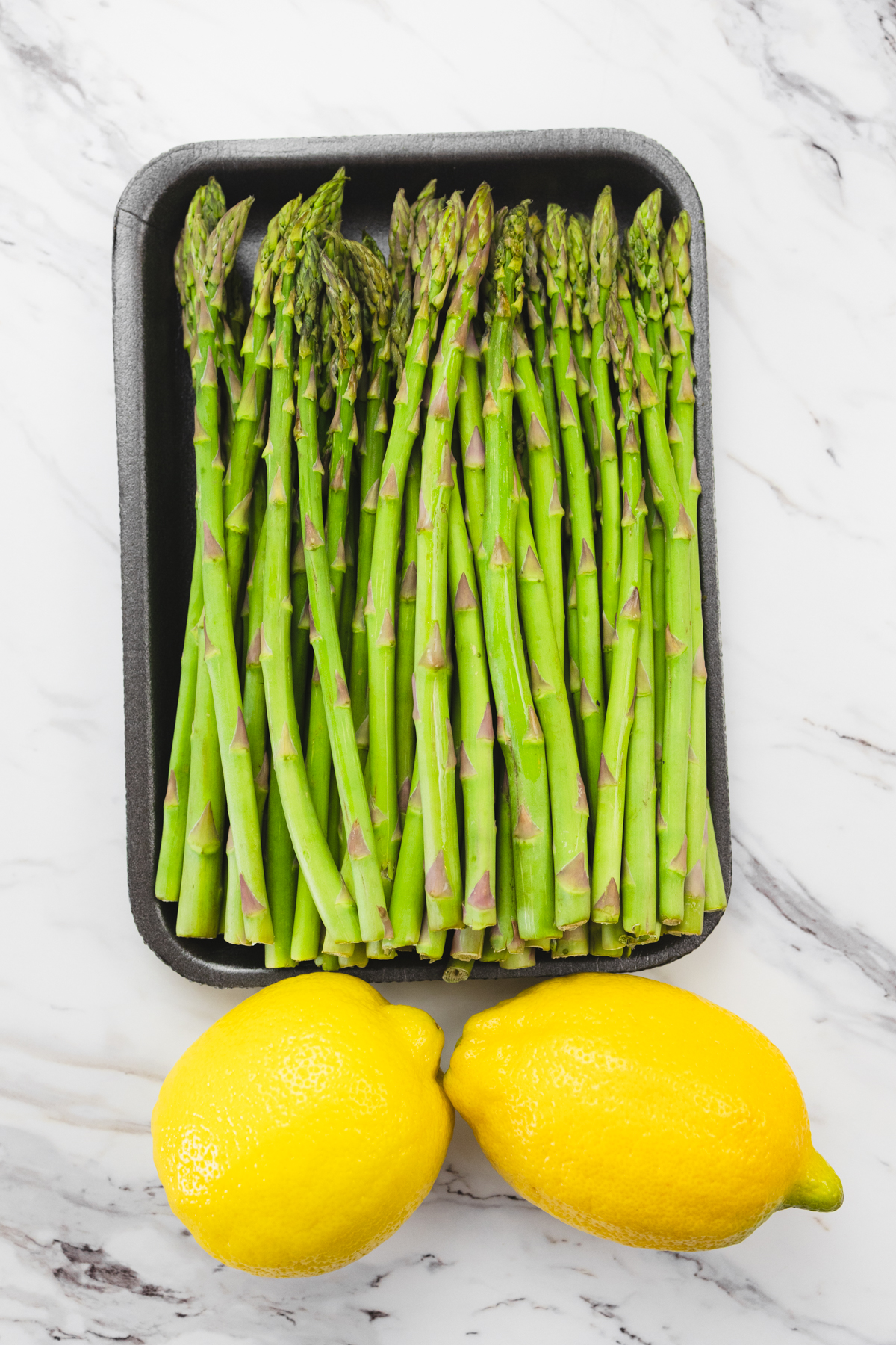 Ingredients needed for Air Fryer Asparagus.