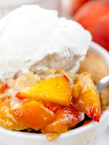 Air Fryer Peach Cobbler