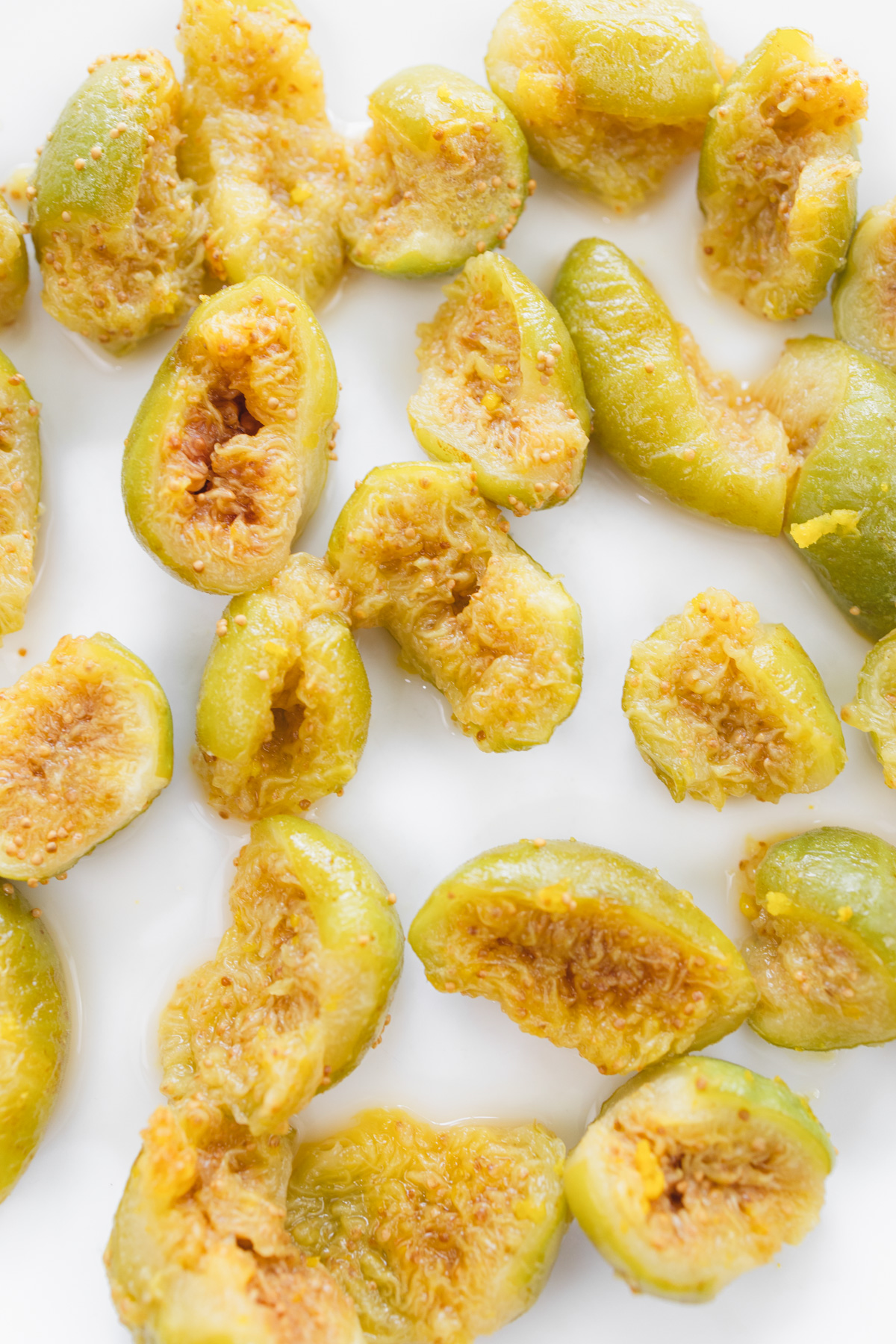Overhead image of sliced figs.