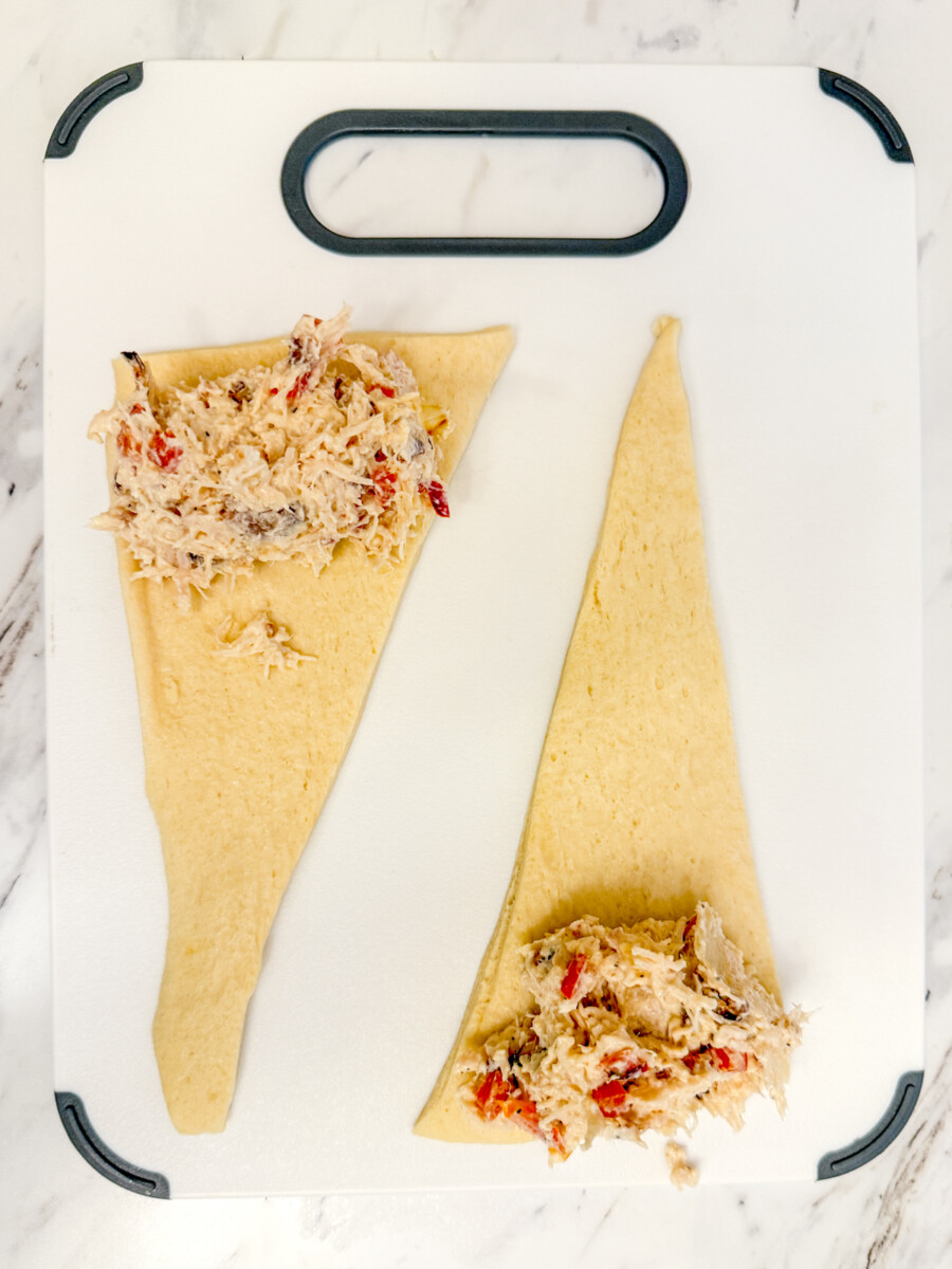 Pillsbury Crescent Rolls with Cream Cheese chicken Mixture for Roll Ups