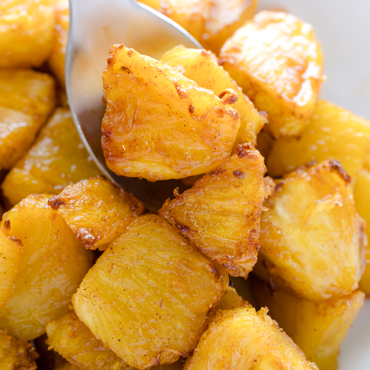 Easy Air Fryer Pineapple